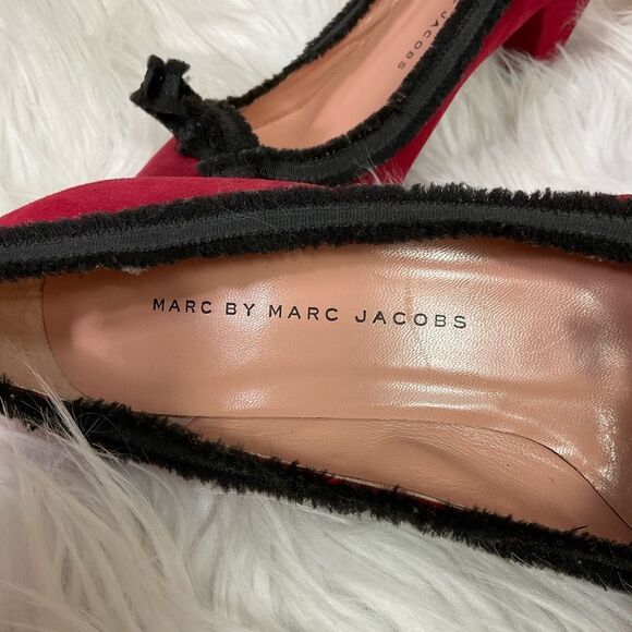 NEW Marc by Marc Jacobs Leather Red Velvet Trim Pointed Toe Pumps US 6 EUR 36 - Picture 12 of 13